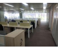 德胜国际中心写字楼中等装修2000㎡