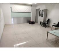 枫蓝国际中心写字楼中等装修101㎡