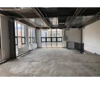 北京丽泽soho写字楼中等装修1500㎡